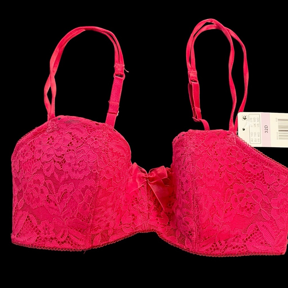 B.Tempted by Wacoal Womens Ciao Bella Lace Balconette Bra, Sz 32D NWT!